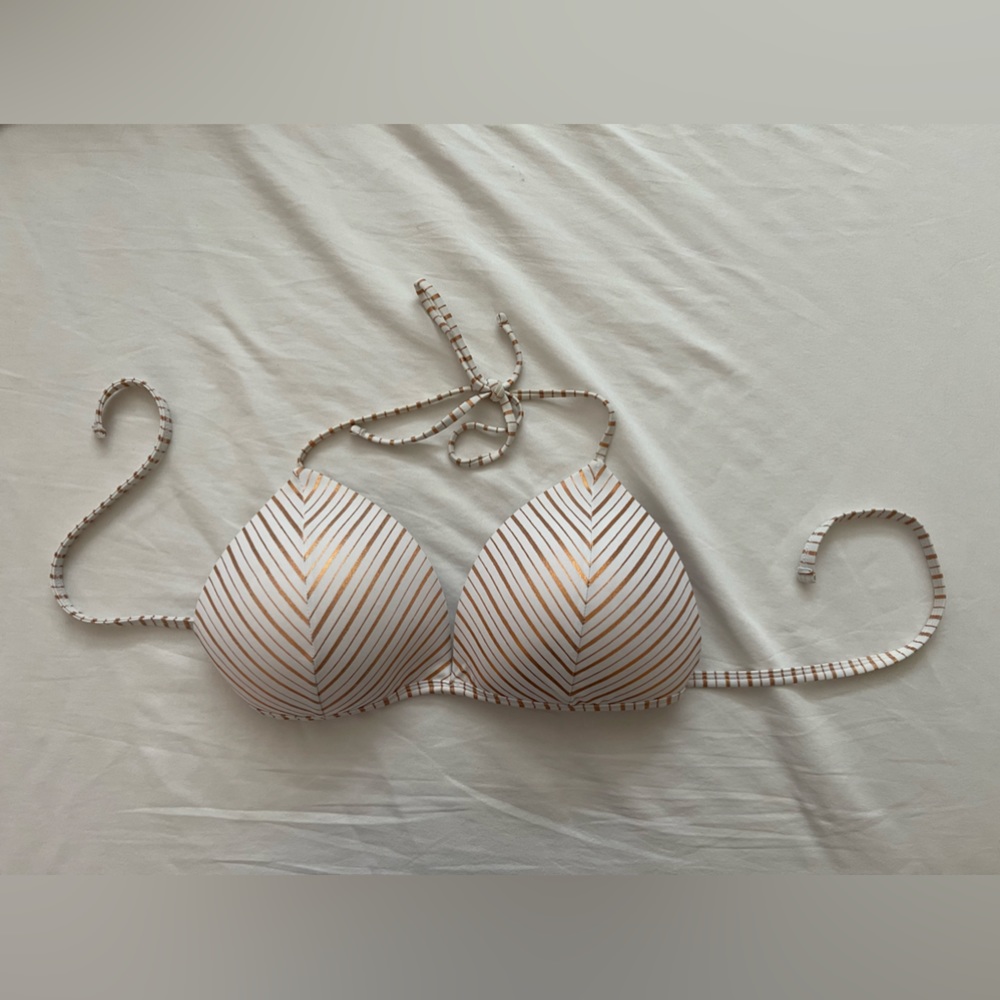 Hula Honey brand rose gold stripe bikini top size D/DD cup